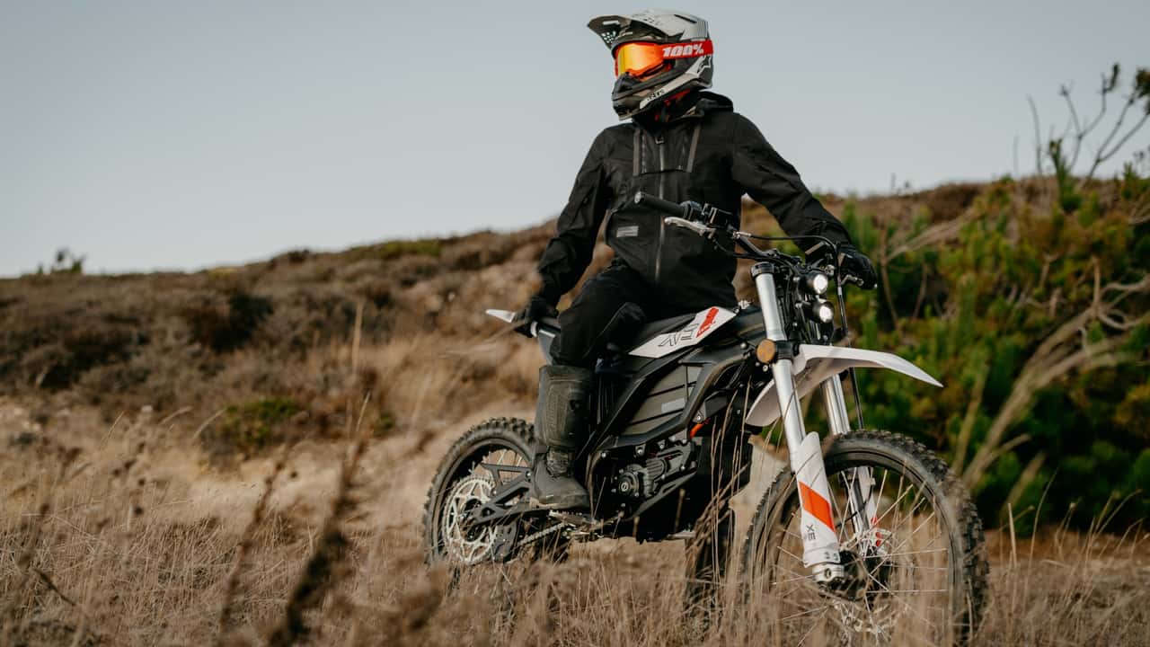 Why Electric Dirt Bikes Are Exploding in Popularity Among Young Riders