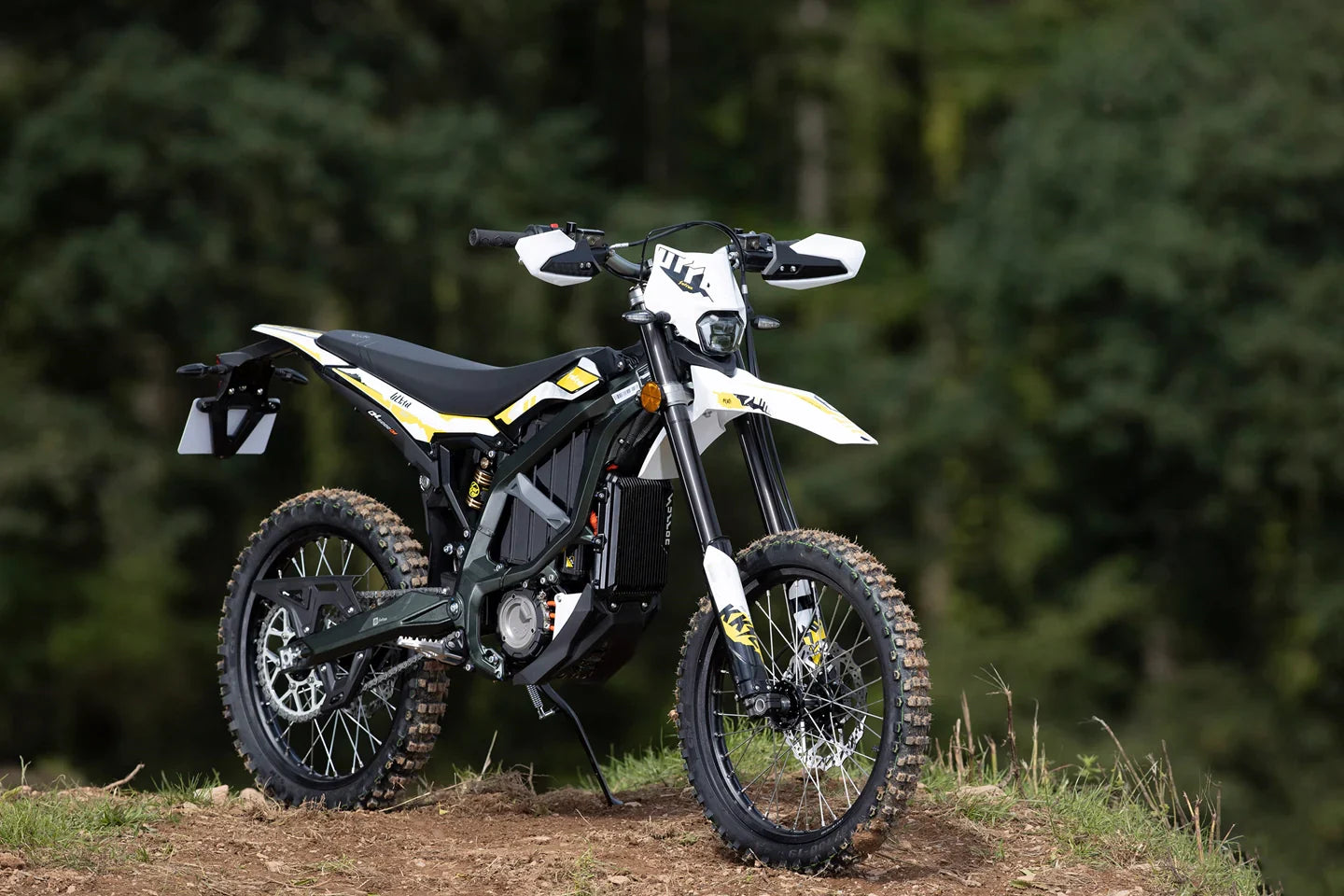 How Controller Tuning Changes Electric Dirt Bike Performance