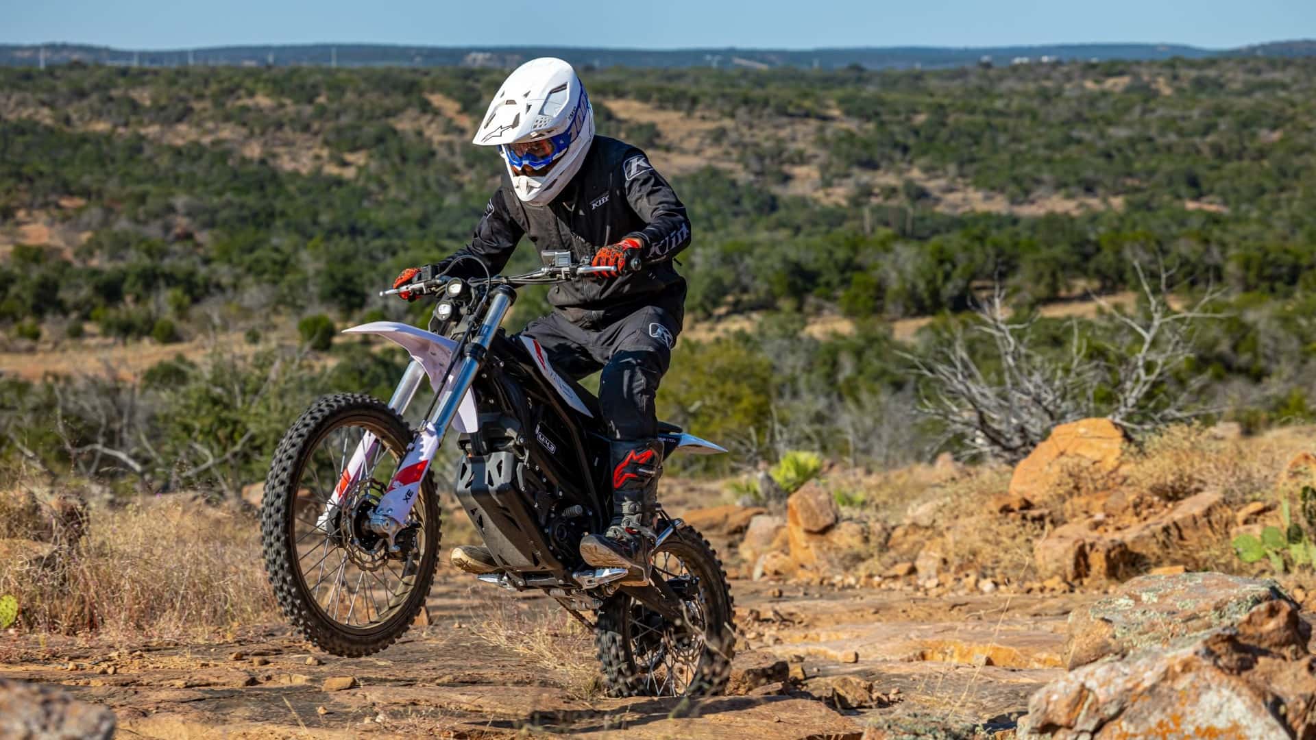 Are Electric Dirt Bikes the Future of Extreme Sports? Industry Experts Weigh In