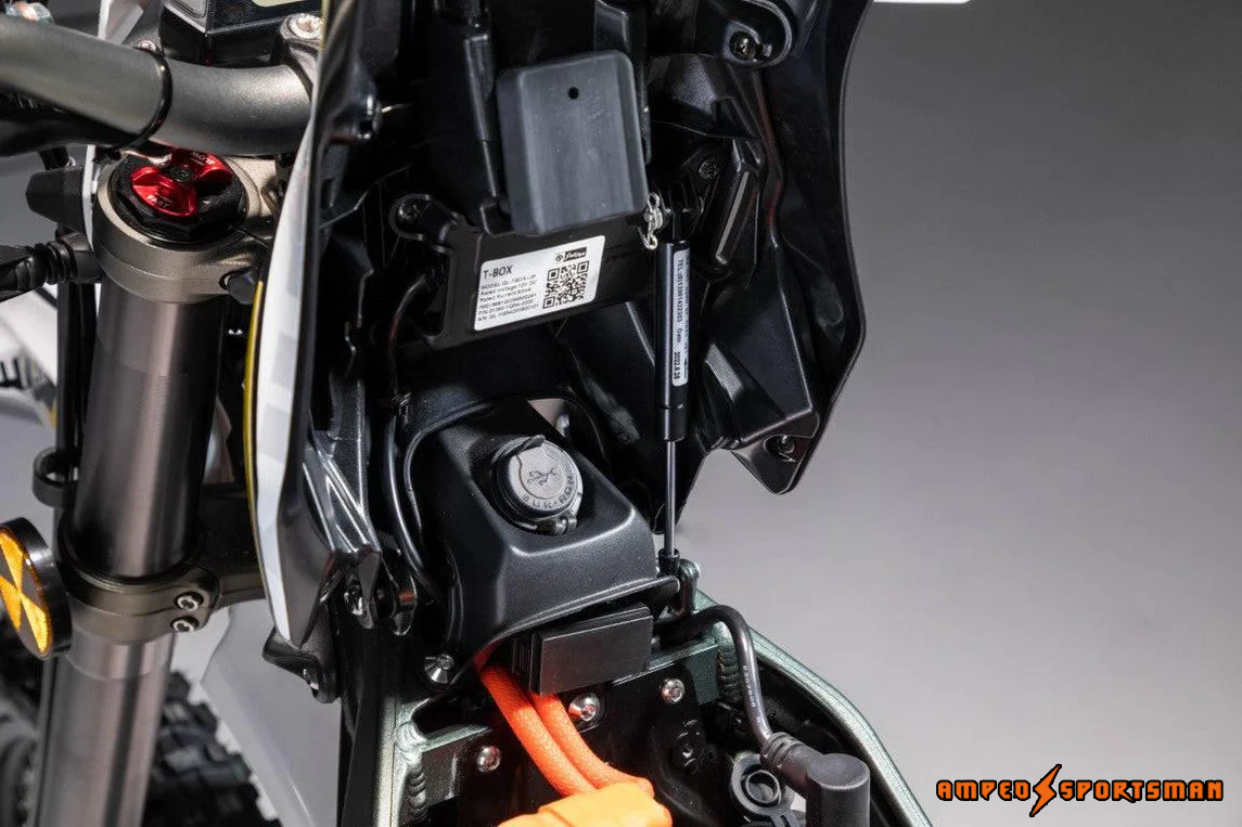 Sur Ron Ultra Bee All Terrain Road Legal