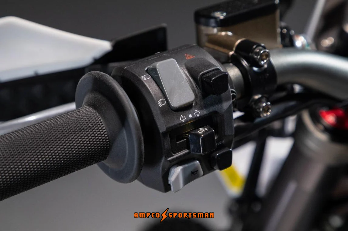 Sur Ron Ultra Bee All Terrain Road Legal