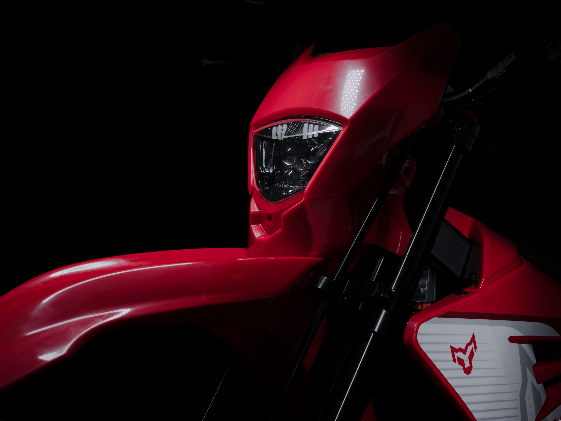 Arctic Leopard E - XE 880 - zappscyclesElectric Off - Road Bikeszappscycles