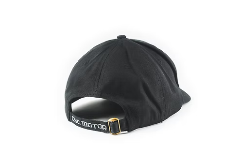 Classic 6-Panel Black Cap