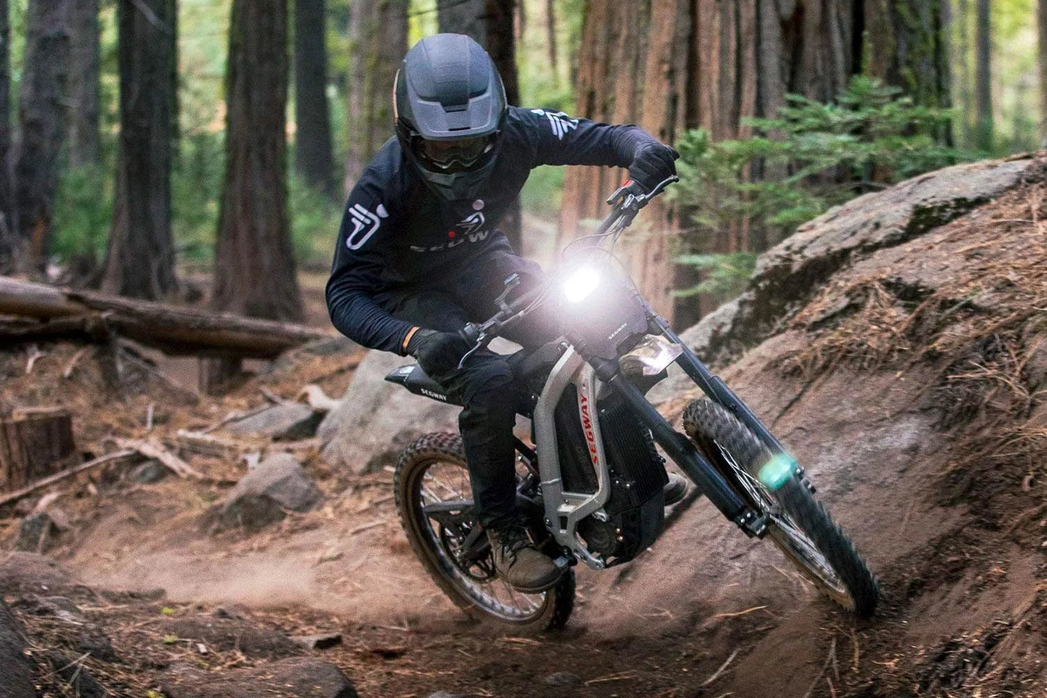 Are Electric Dirt Bikes Good for Long‑Distance Trail Riding?