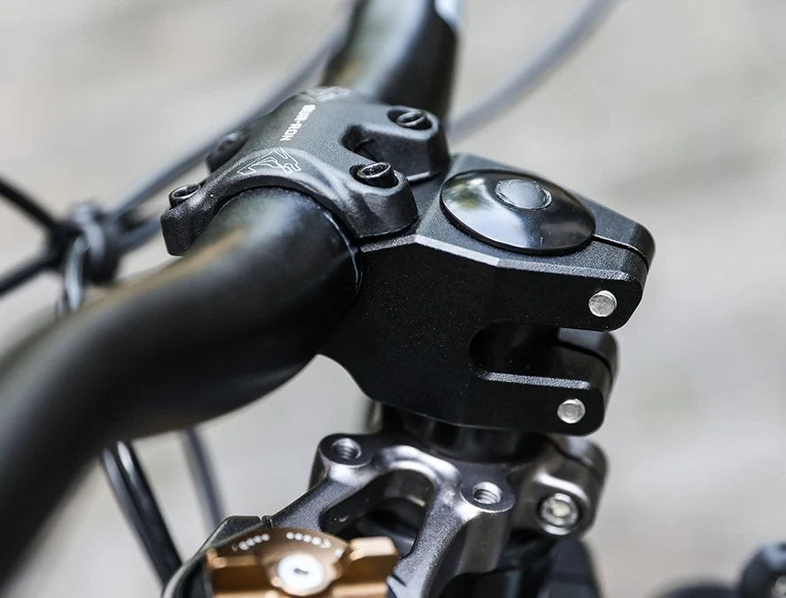 Light Bee Handlebar Mount Stem (2024 & Earlier)